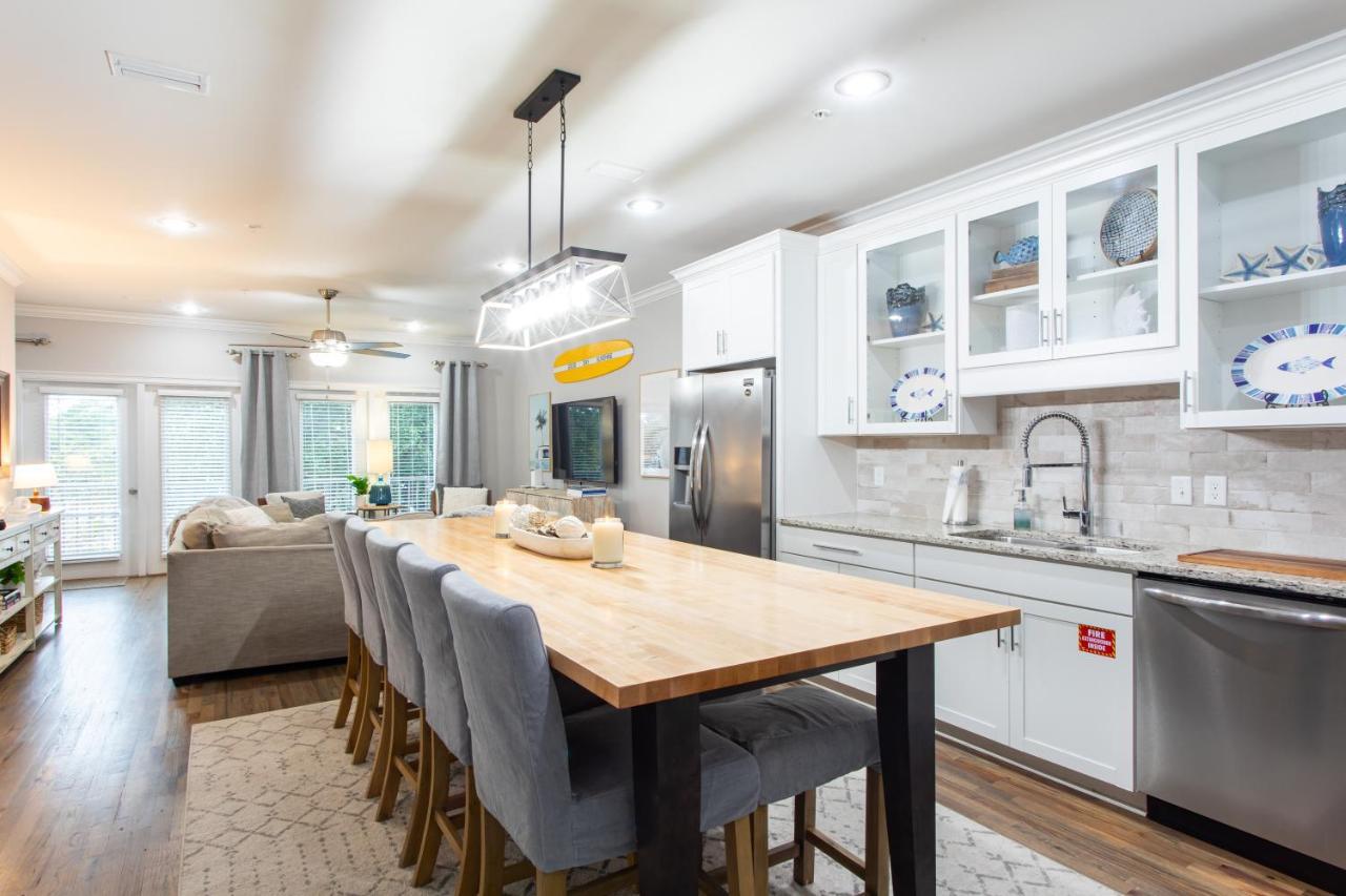 Lux Beatles Themed Beach Home, 5 Min Walk To Beach + Golf Cart, Dog Friendly! Destin Bagian luar foto