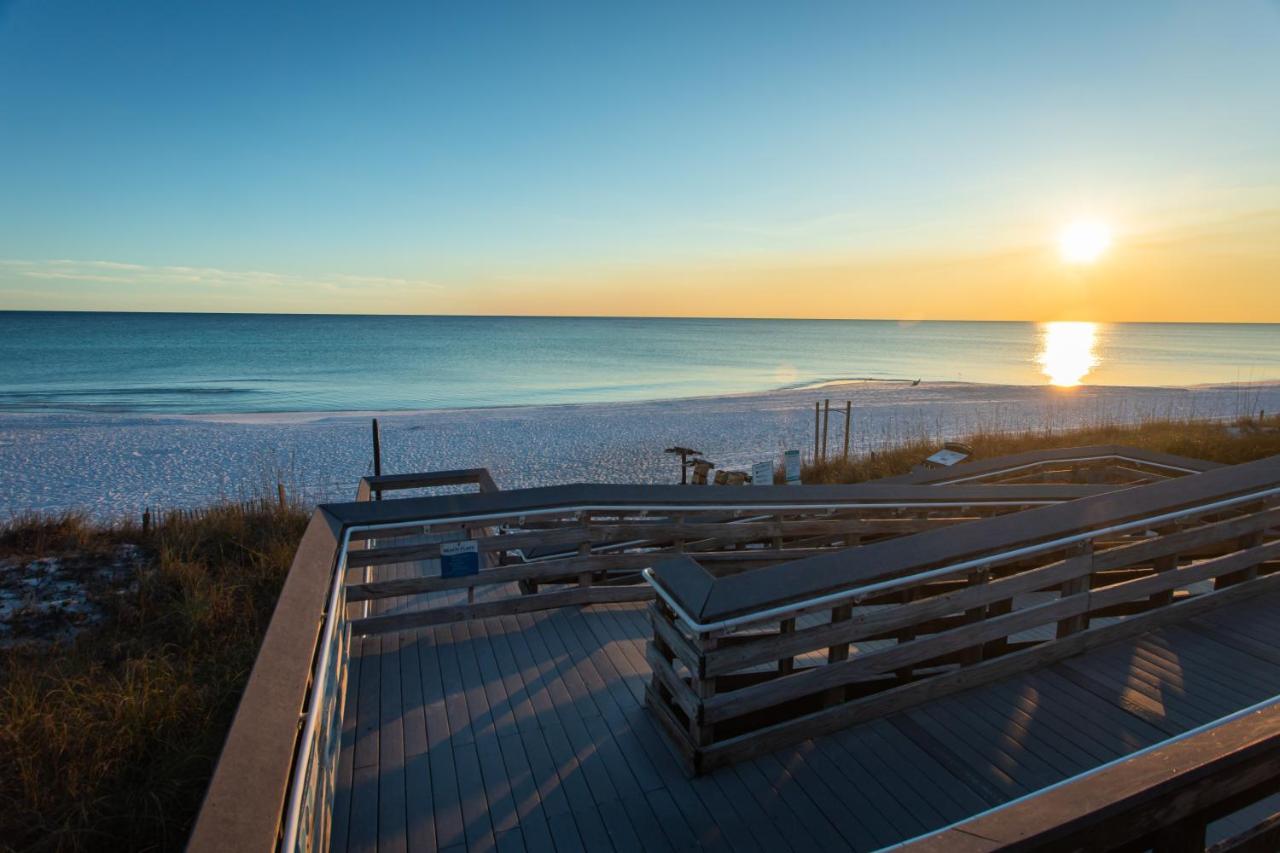 Lux Beatles Themed Beach Home, 5 Min Walk To Beach + Golf Cart, Dog Friendly! Destin Bagian luar foto