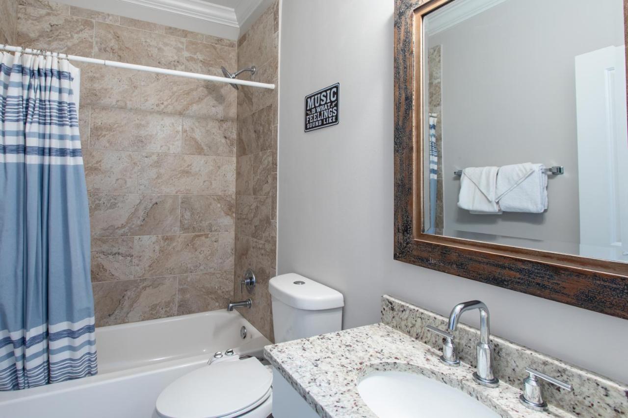 Lux Beatles Themed Beach Home, 5 Min Walk To Beach + Golf Cart, Dog Friendly! Destin Bagian luar foto